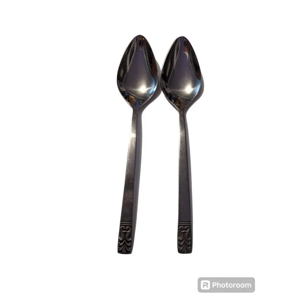 VTG CARLYLE Hong Kong stainless‎ cameo pattern lot 2 tablespoons replacement